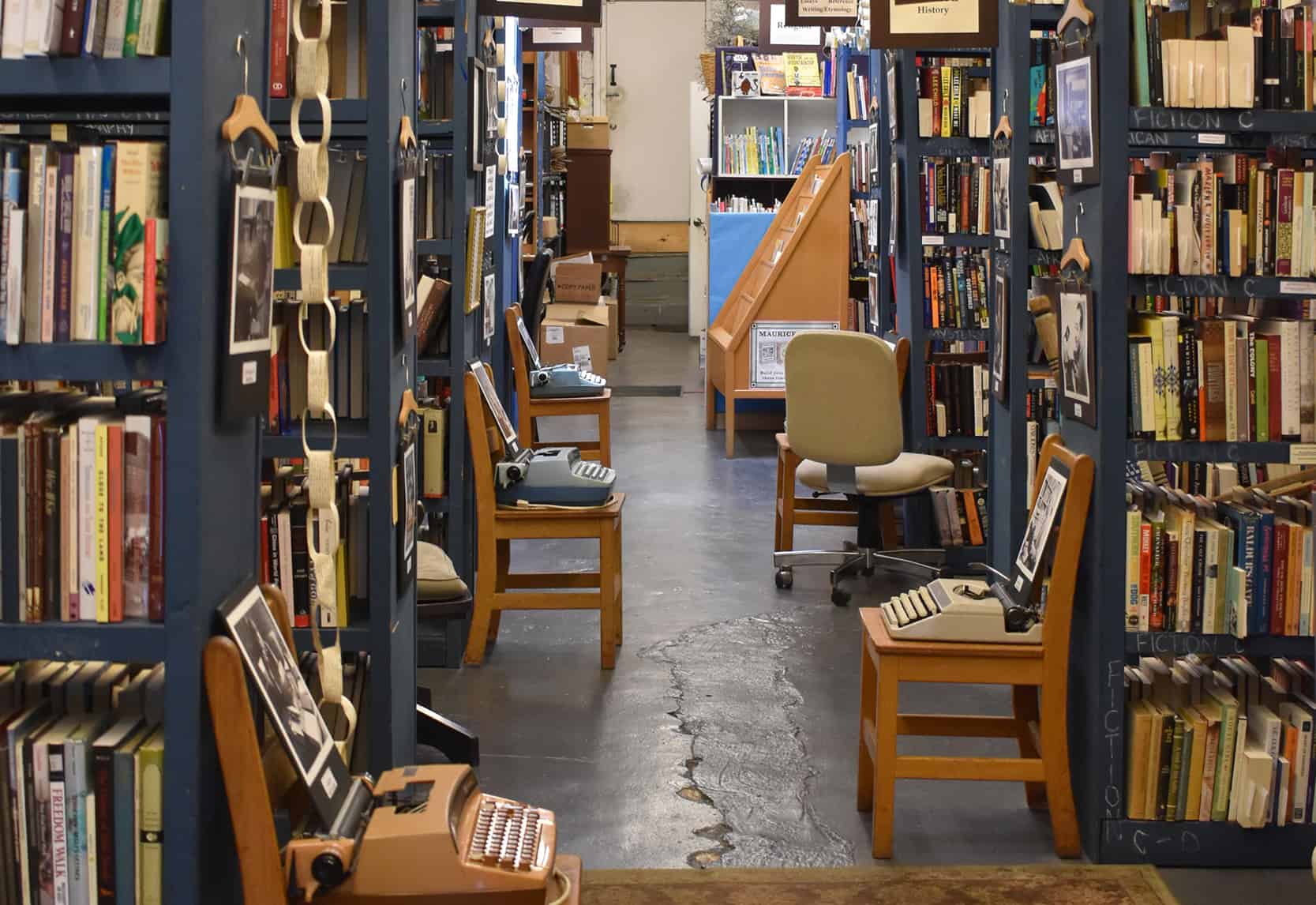 Burke's Book Store